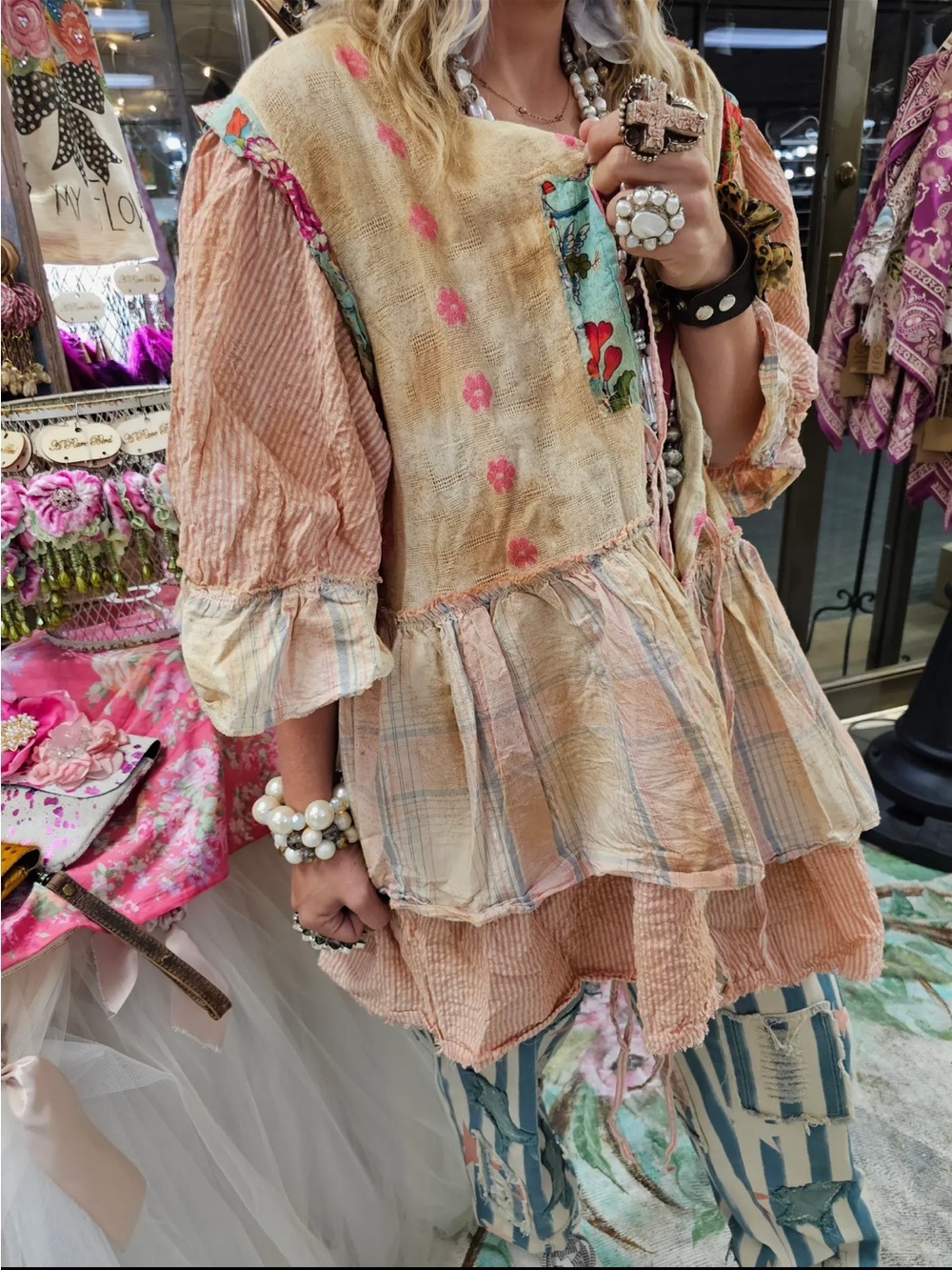 A Rare Bird Celebration Top.
Wearable art at its finest   O/S - Picture 8 of 12